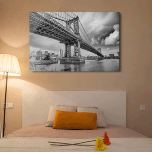 Canvas Wall Art: The Stunning Manhattan Bridge in Black & White (48"x32")