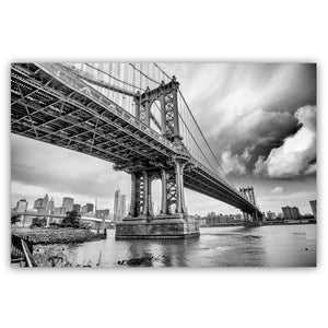 Canvas Wall Art: The Stunning Manhattan Bridge in Black & White (48"x32")