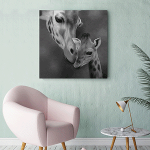 Canvas Wall Art: Mama & Baby Giraffe (32"x32")